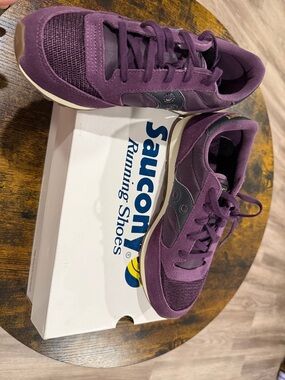 Saucony Plum Purple Retro Running Sneakers